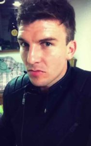 These Clueless People TOTALLY Forgot That Reflections Exist