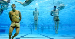 US Navy Seals Explain How To Survive If You Are Being Drowned